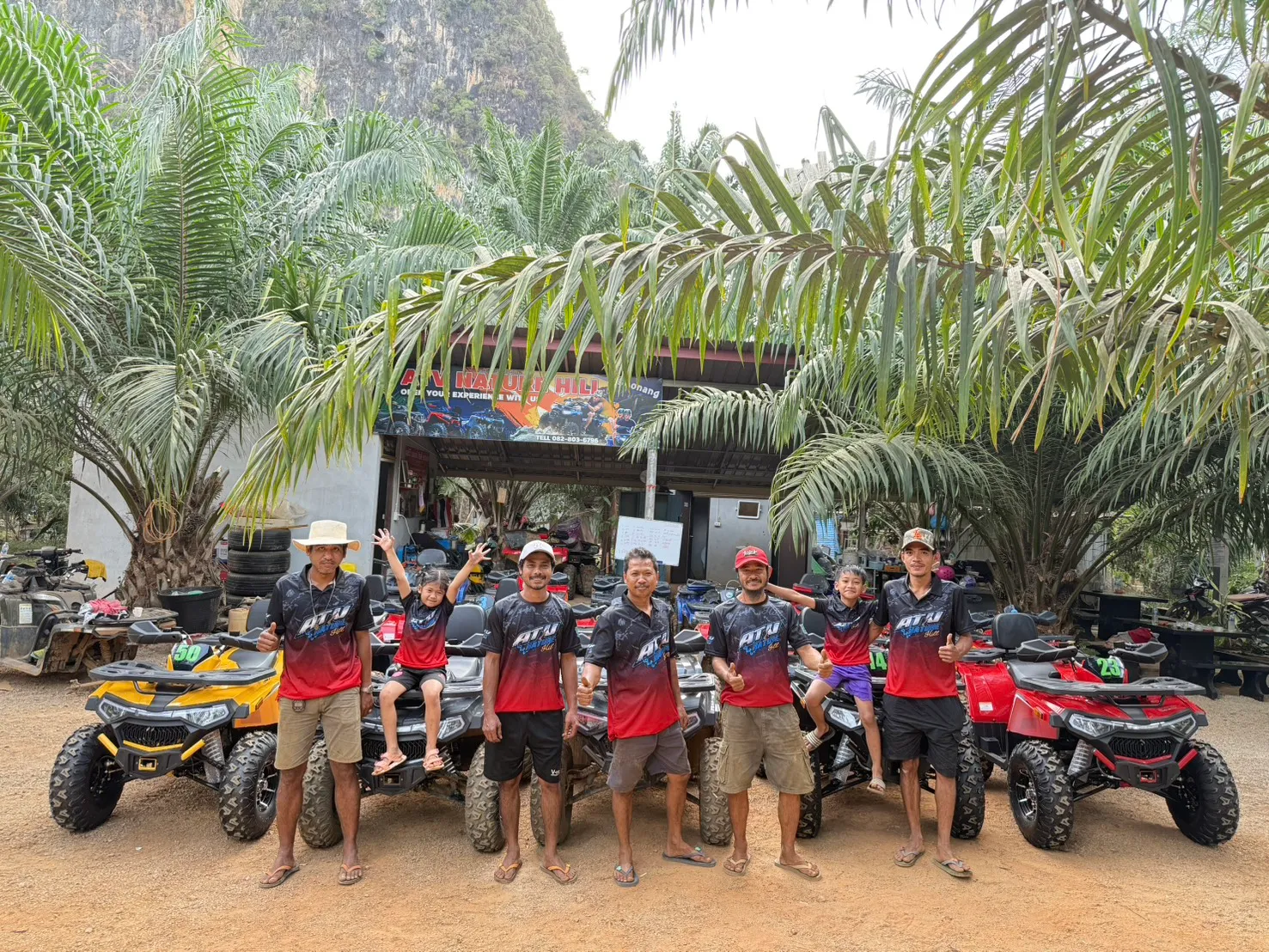 ทีมงาน ATV NATURE HILL AONANG