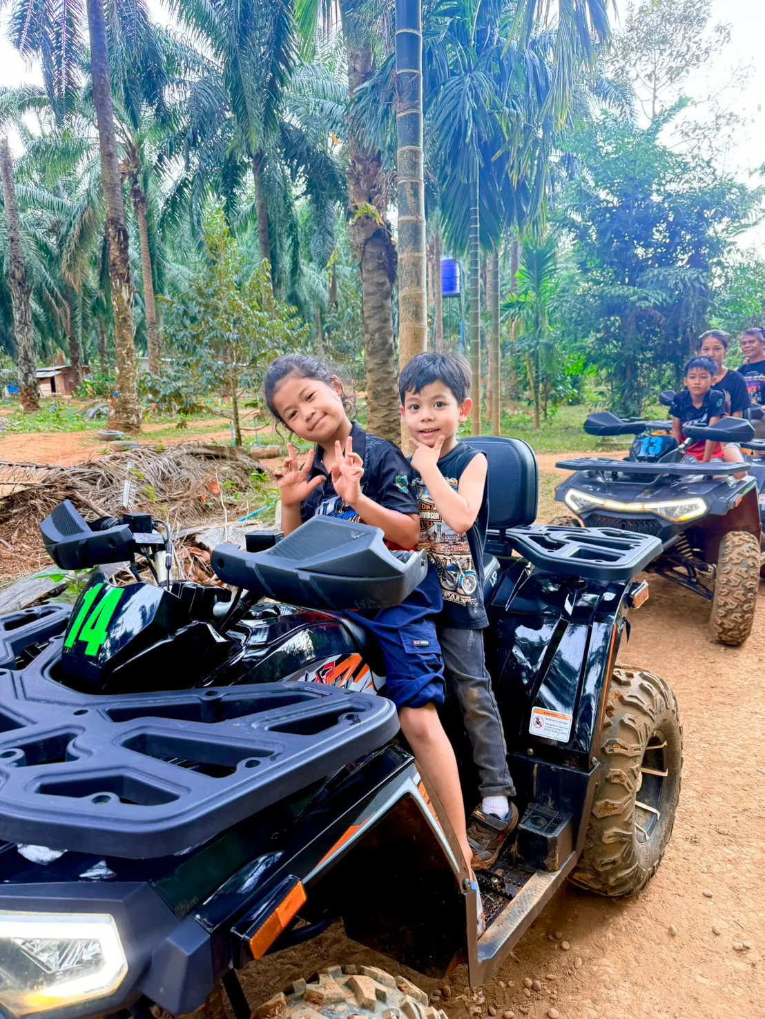 เด็กๆ สนุกกับ ATV